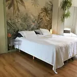 Pensionat Poppies , Free Parking 4*