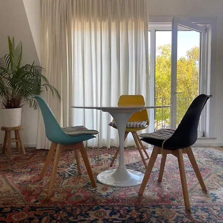 Poppies 4* أوستيند