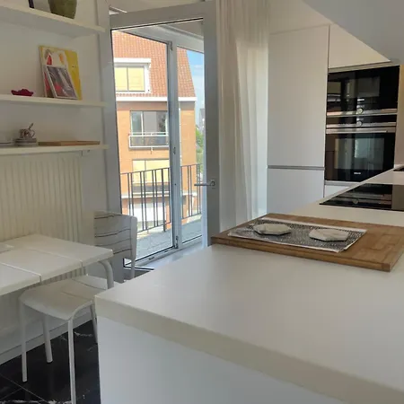 Pensionat Poppies , Free Parking 4*