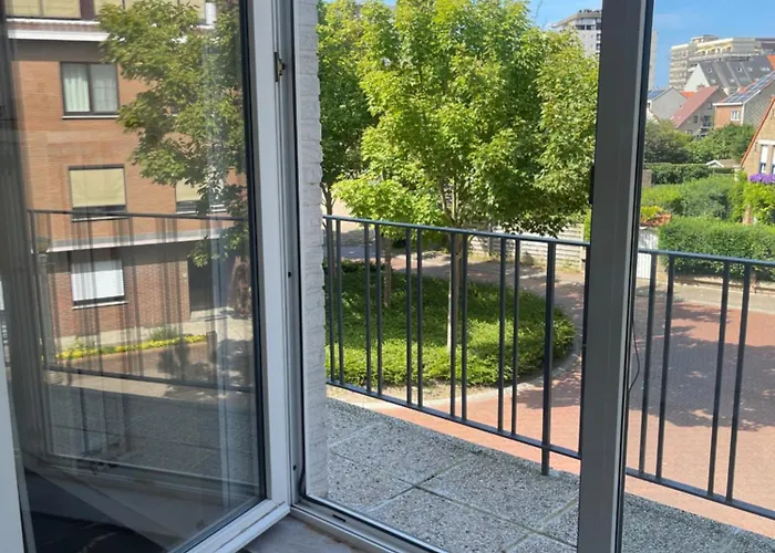 Poppies , Free Parking ゲストハウス 4*