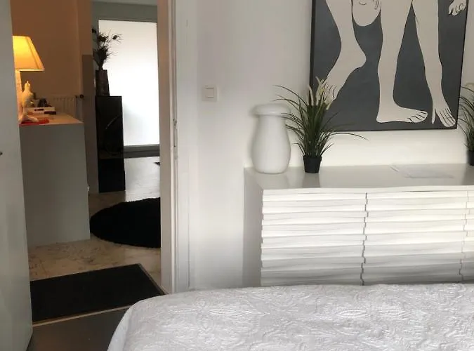 Poppies , Free Parking ゲストハウス 4*