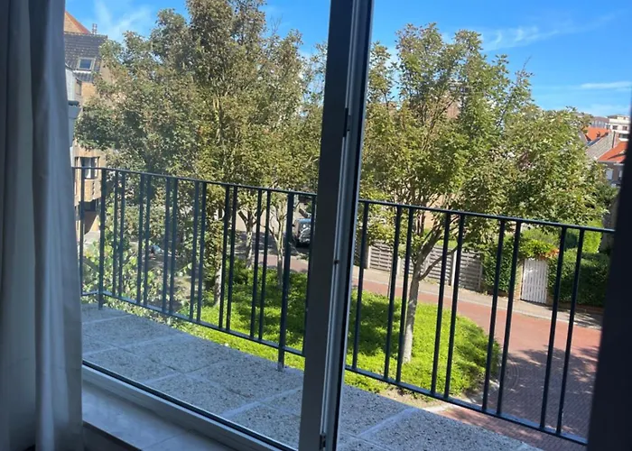 Casa de hóspedes Poppies , Free Parking 4*