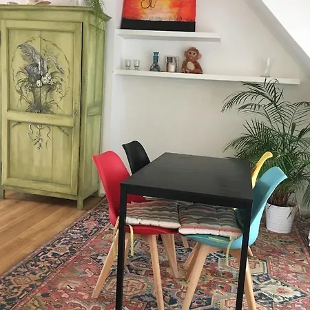 Poppies , Free Parking 3* Οστένδη